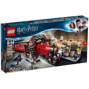 Harry Potter Lego train BRAND NEW